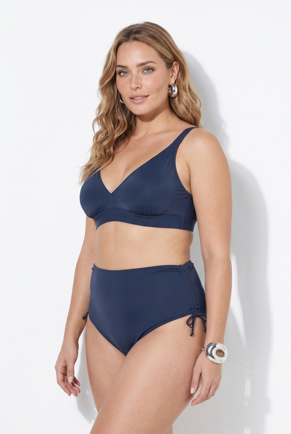 Bikini-Slip, Raffband, Vorderfutter