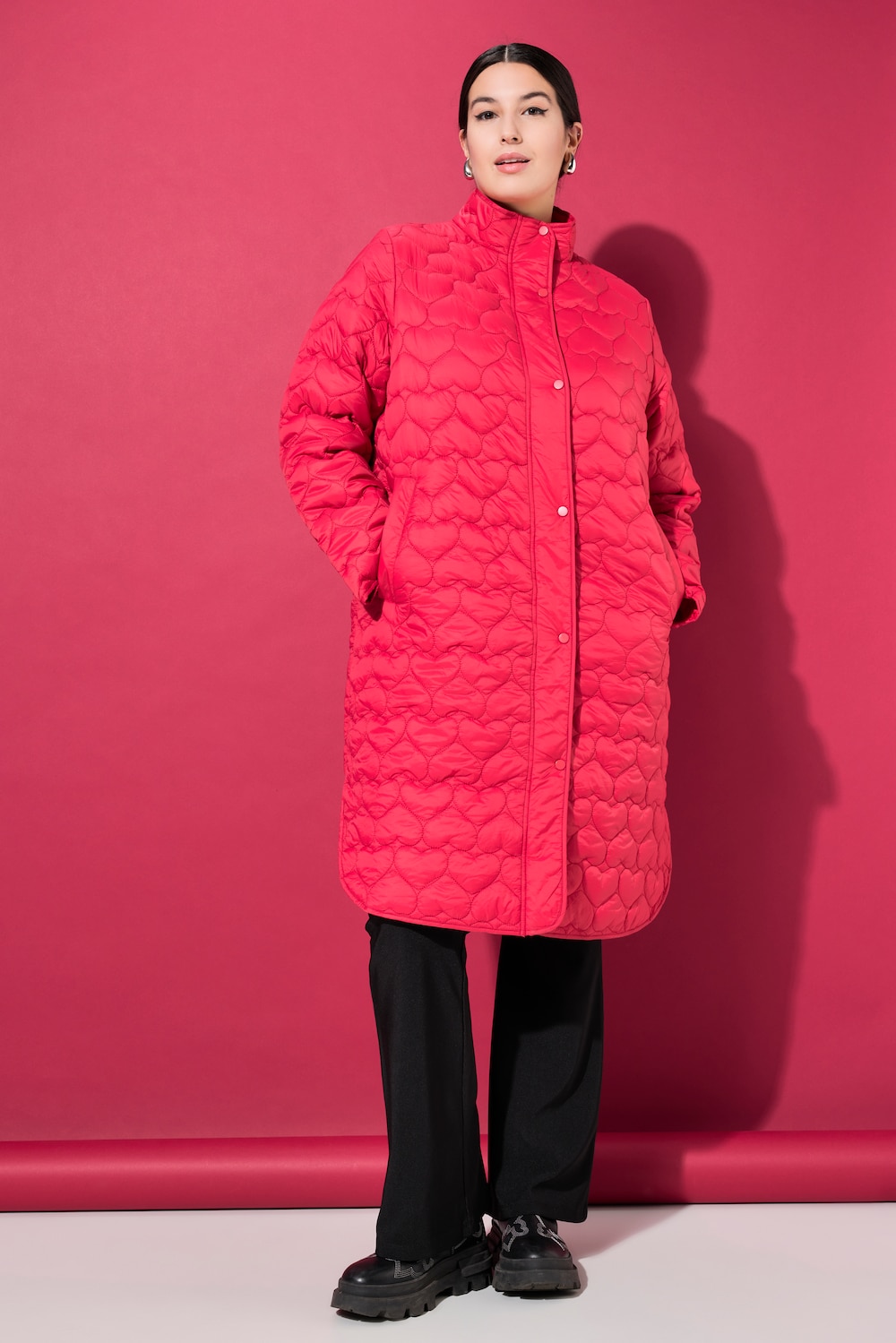 Stora storlekar Quiltad kappa, Dam, röd, storlek: 58/60, Polyester/Syntetfibrer, Studio Untold
