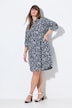 Vestido camisero, forma en A, cuello camisero, mangas 3/4