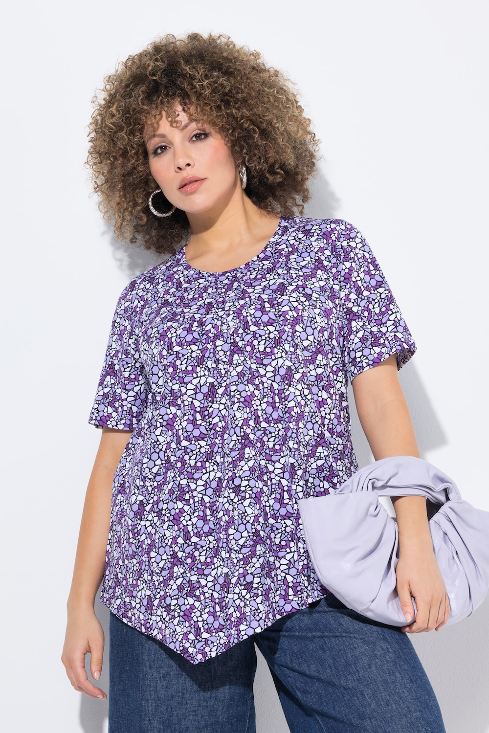 T-shirt, puntzoom, A-lijn, biesjes, ronde hals, korte mouwen