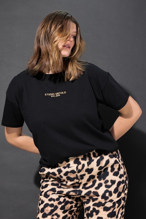 Camiseta, oversize, leopardo, bordado Studio Untold