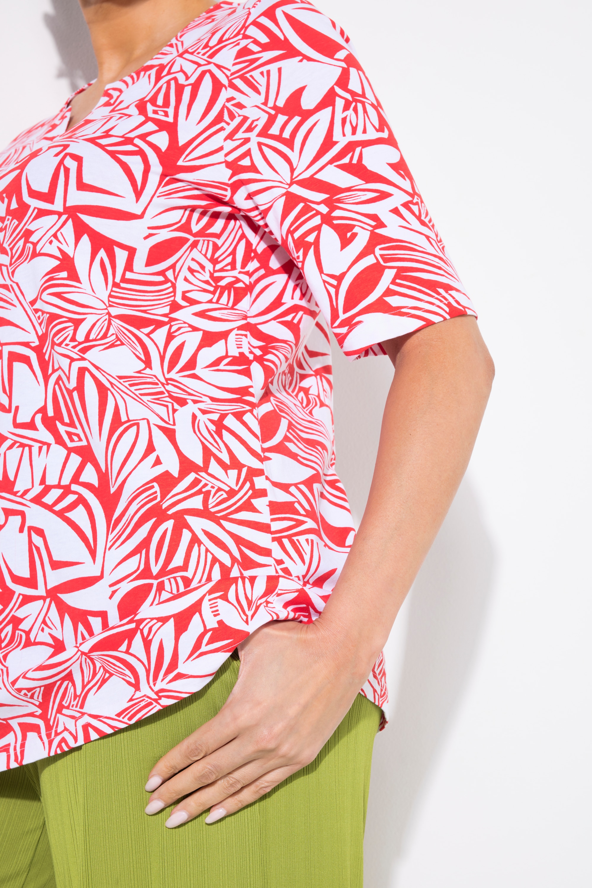 Ulla Popken Damen große Größen T Shirt Blätter A Linie Tunika Ausschnitt