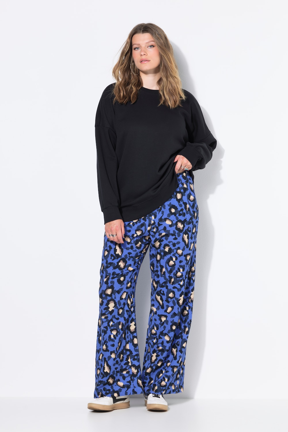 Broek, wijde pijpen, mousseline, color leo