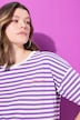 T-shirt dal taglio oversize con righe e ricamo