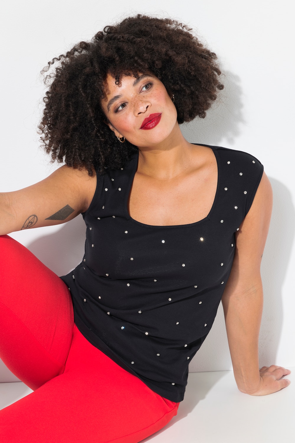 Ribshirt, slim fit, siersteentjes