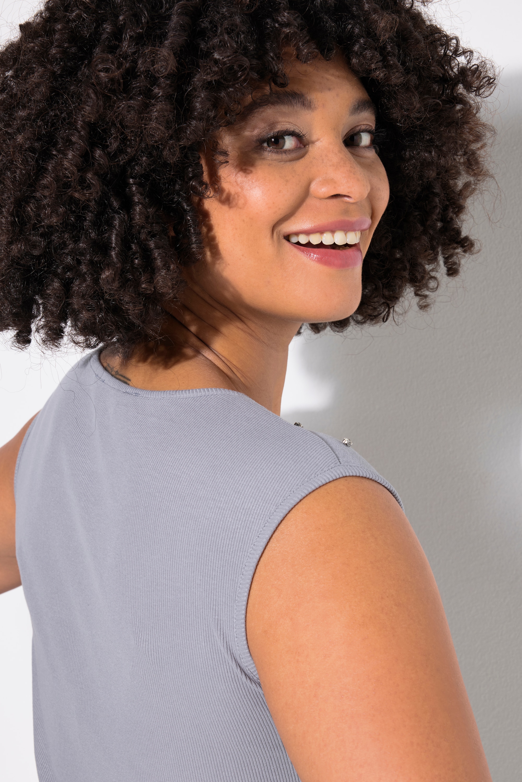 Angel of Style Damen große Größen Rippshirt Slim Fit Ziersteinchen 839285