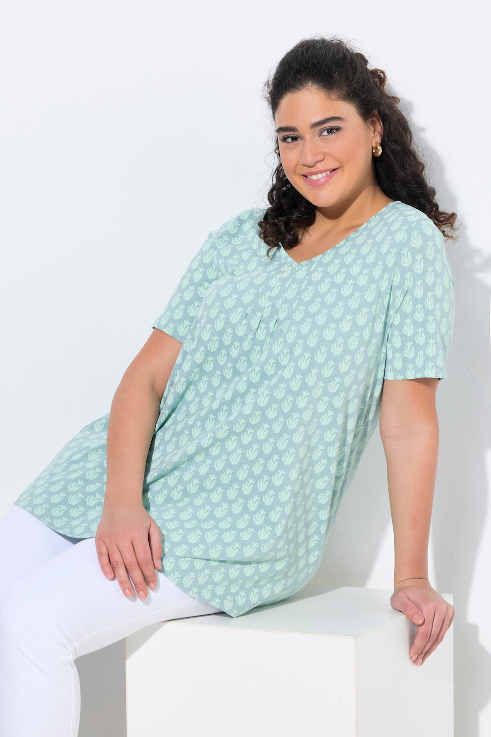 T-Shirt, A-Linie, V-Ausschnitt, Zierfalten, Halbarm