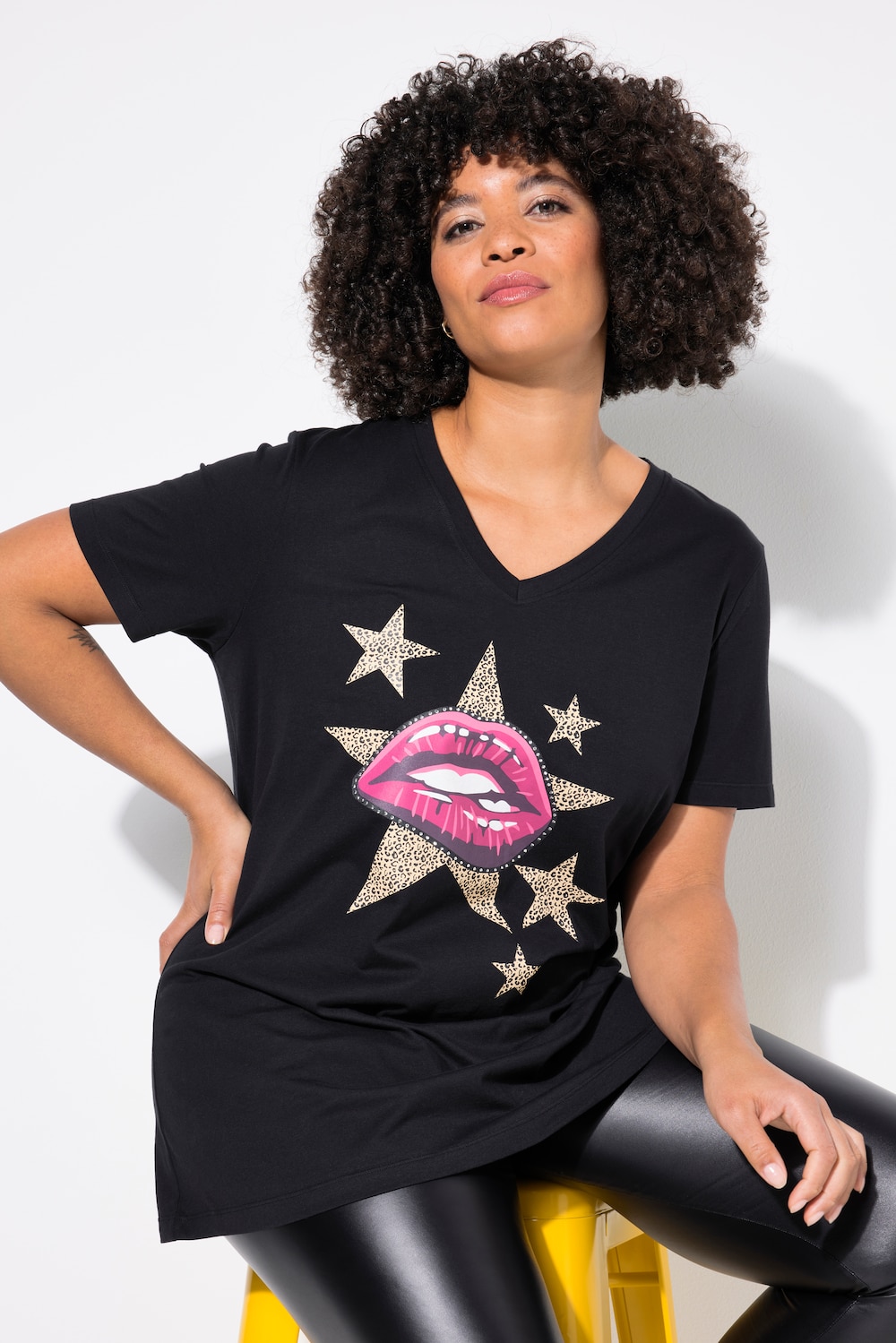 T-shirt, comfort fit, lippenmotief, siersteentjes