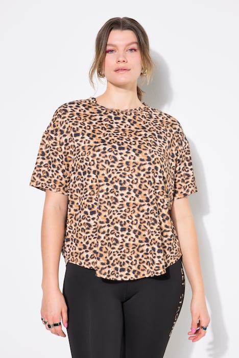 Sportshirt, oversized, luipaardprint, wording op de rug