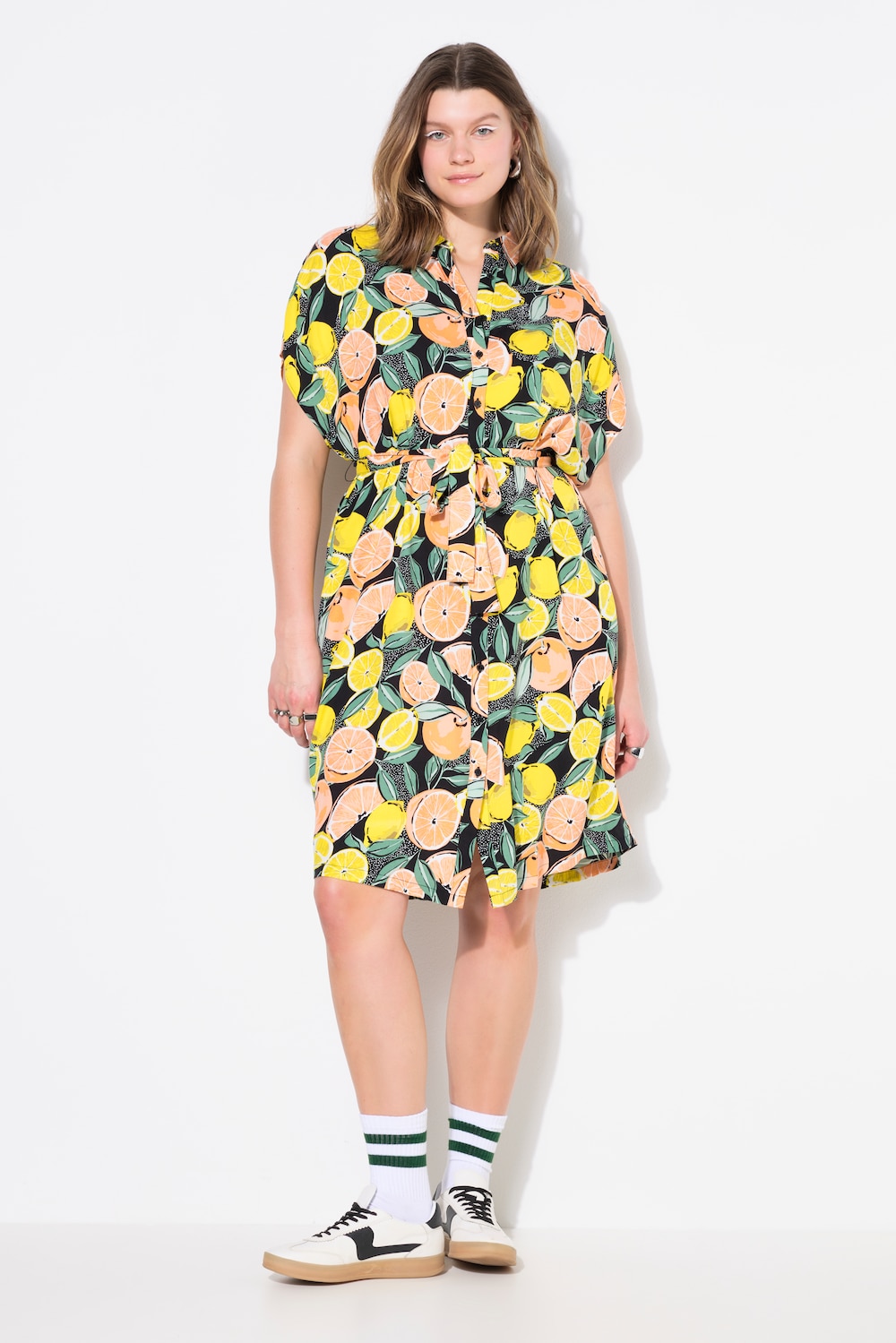 Hemdblusen-Midikleid, Fruits-Print, Bindegürtel