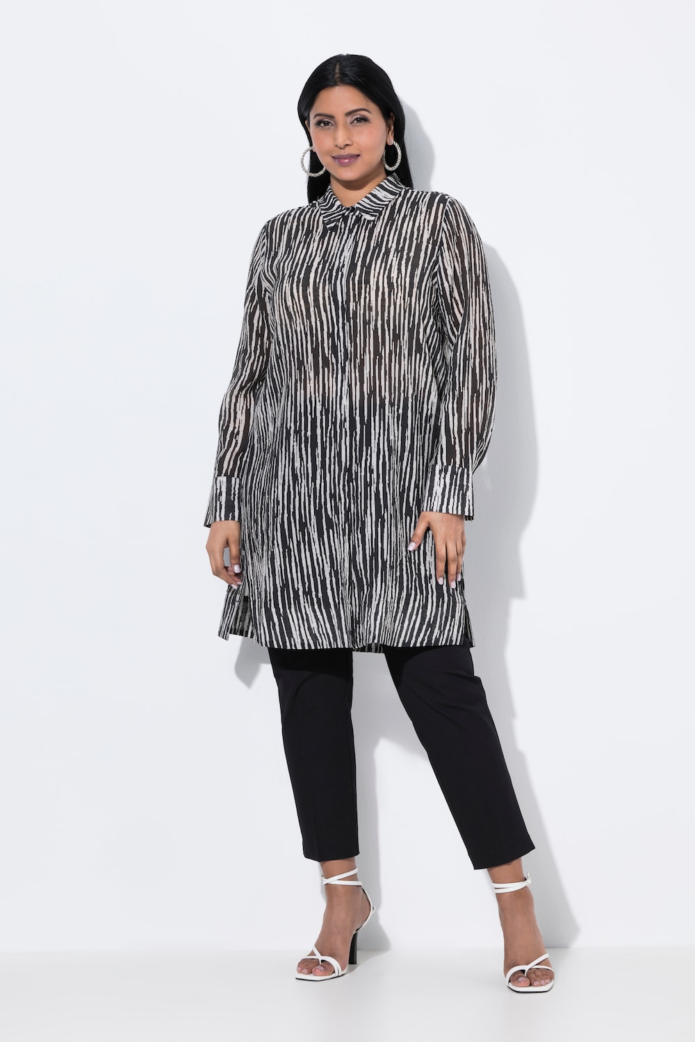 Große Größen Longbluse, Damen, schwarz, Größe: 42/44, Viskose/Synthetische Fasern, Ulla Popken