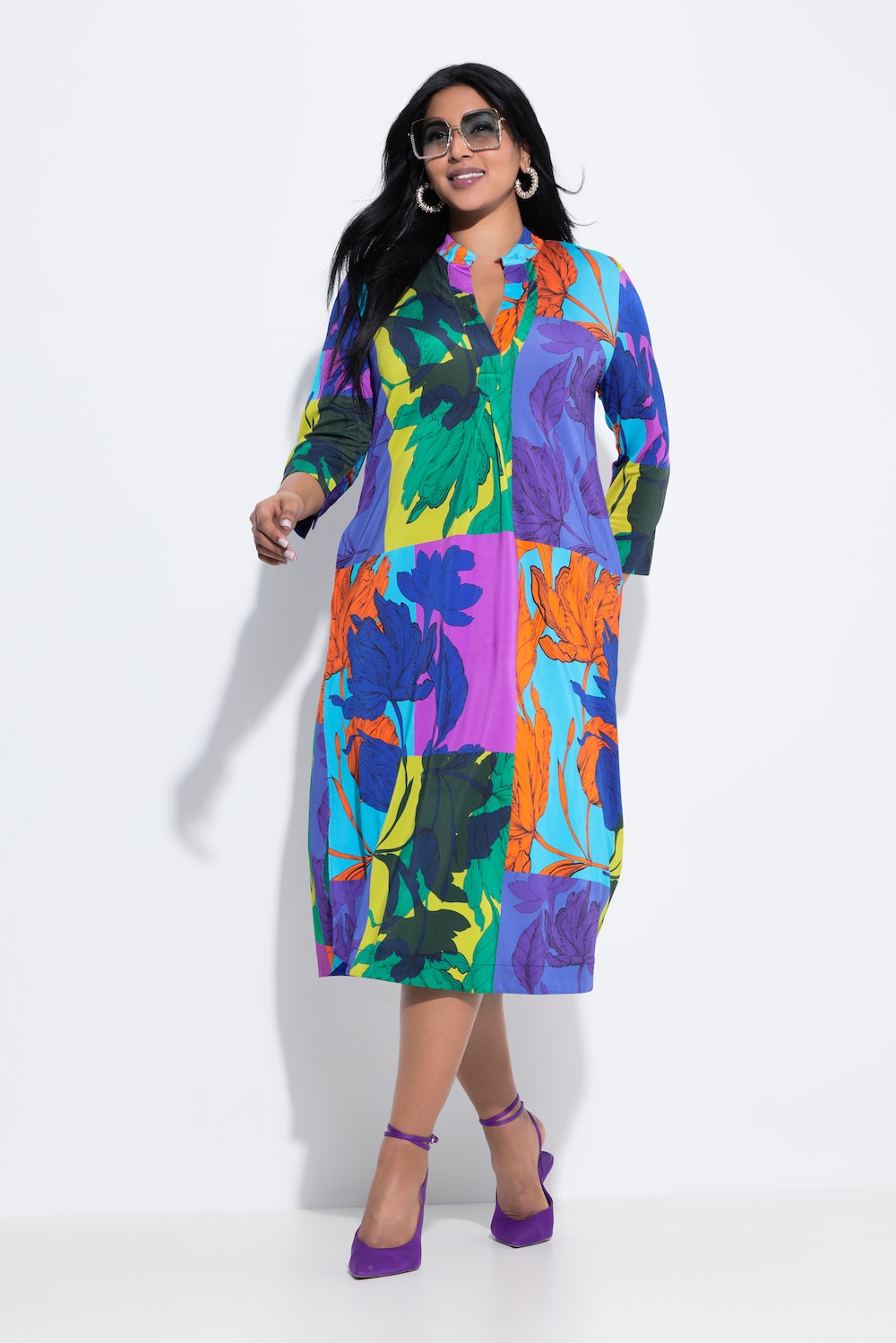 Slinky-Midikleid, Blätter, Stehkragen, 3/4-Arm