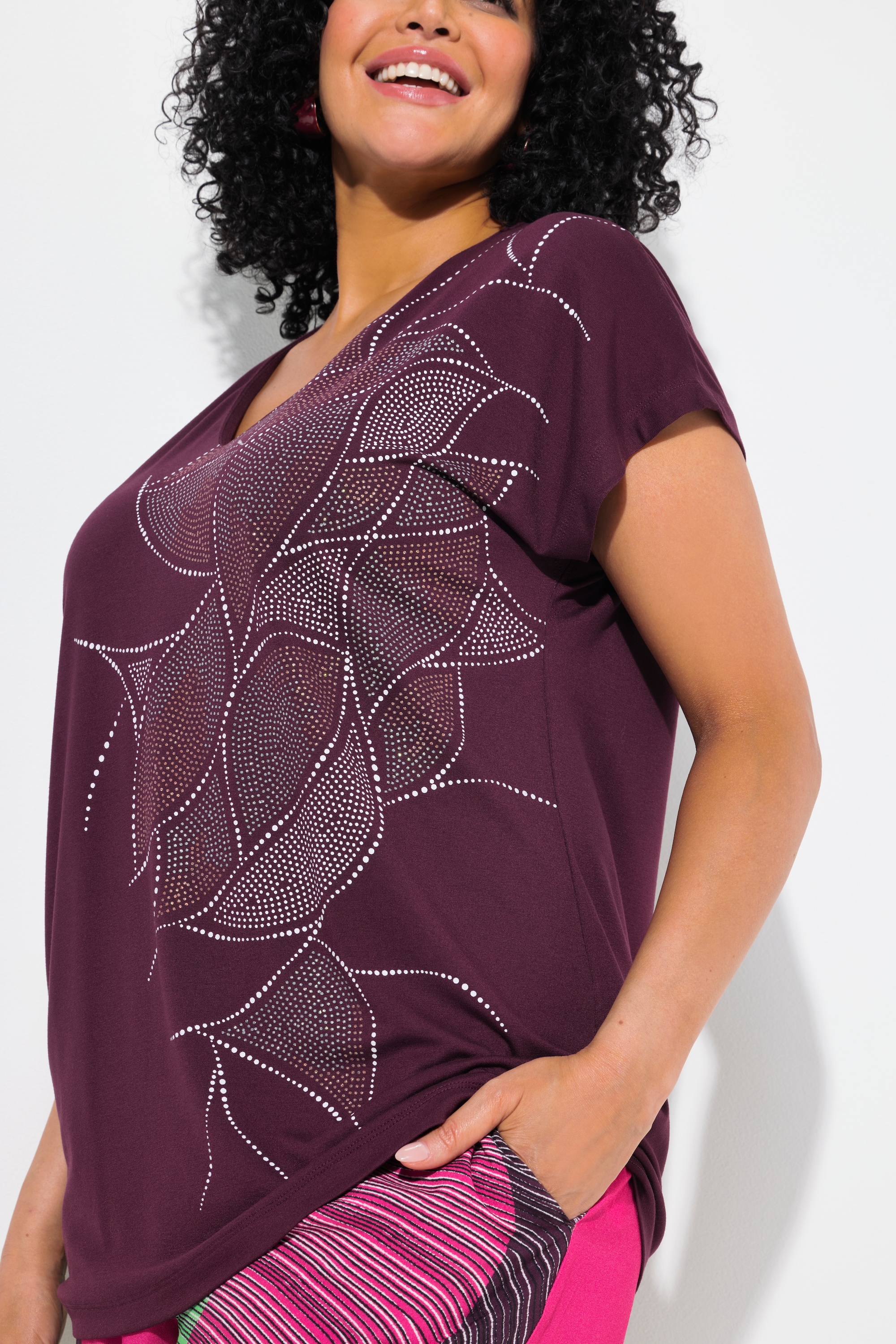 Ulla Popken Damen große Größen T Shirt Glitzerdruck Oversized V Ausschnitt