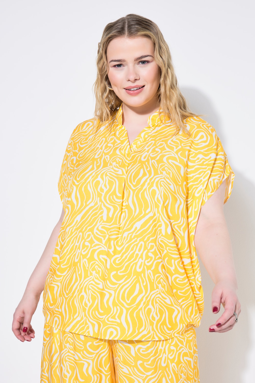 Große Größen Blusenshirt, Damen, gelb, Größe: 54/56, Viskose, Studio Untold