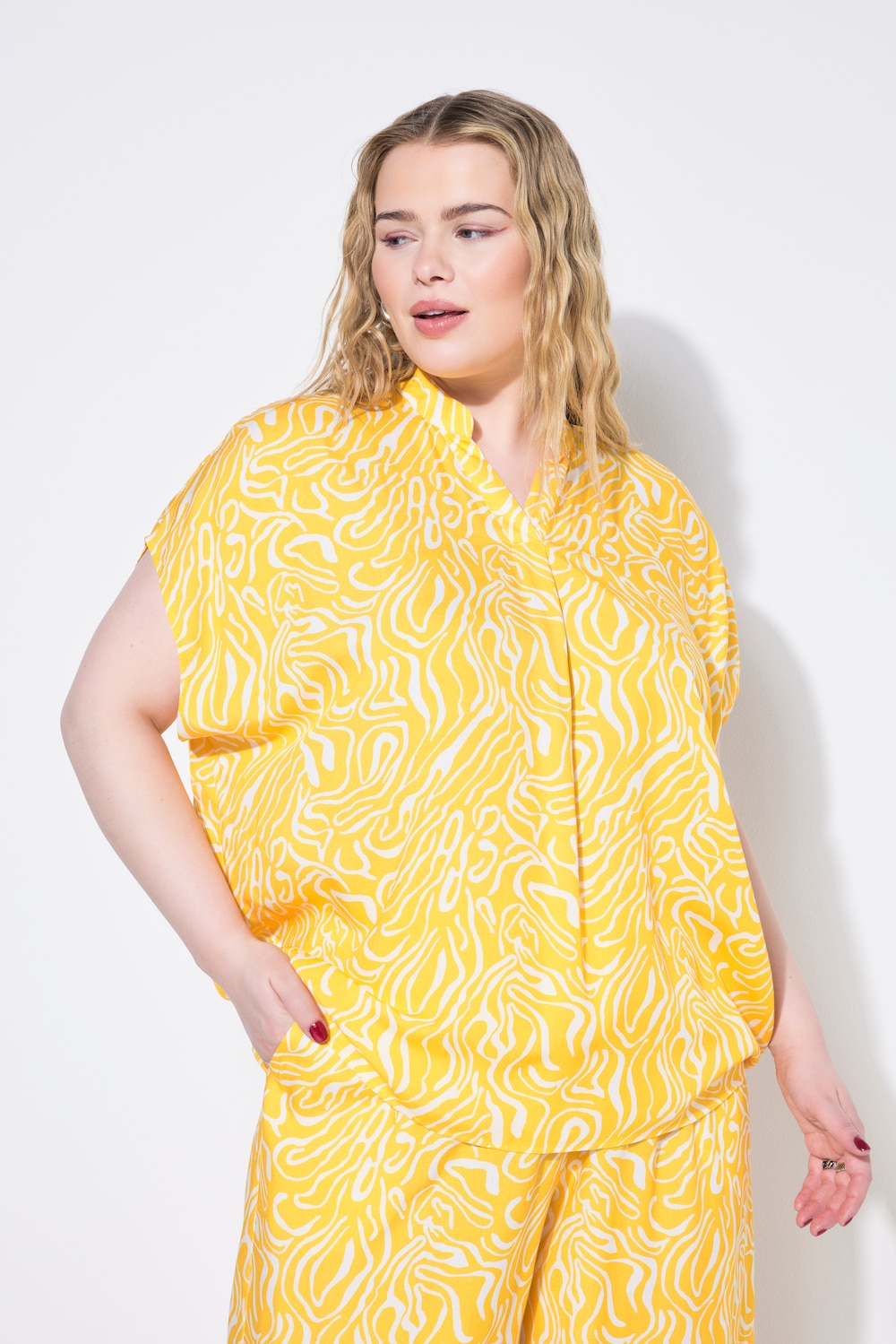 Blusenshirt, oversized, Wave-Print