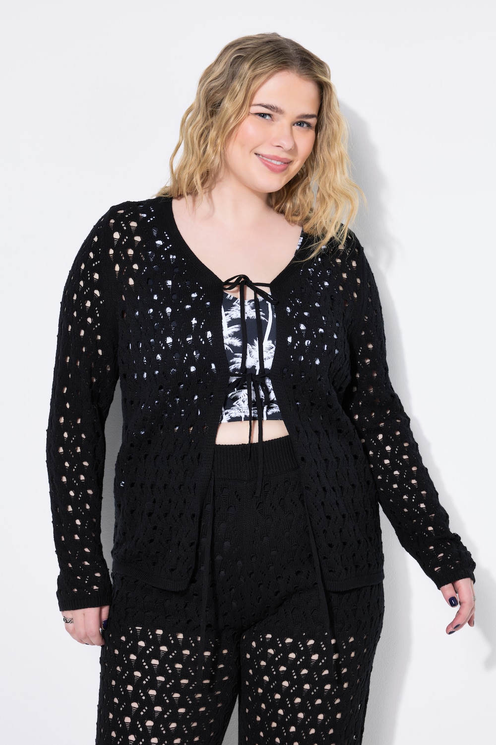 Große Größen Strickjacke, Damen, schwarz, Größe: 42/44, Baumwolle, Studio Untold