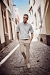 Chemise JP 1880. Manches courtes et col à pointes boutonnées. Coupe Modern Fit - jusqu'au 8 XL