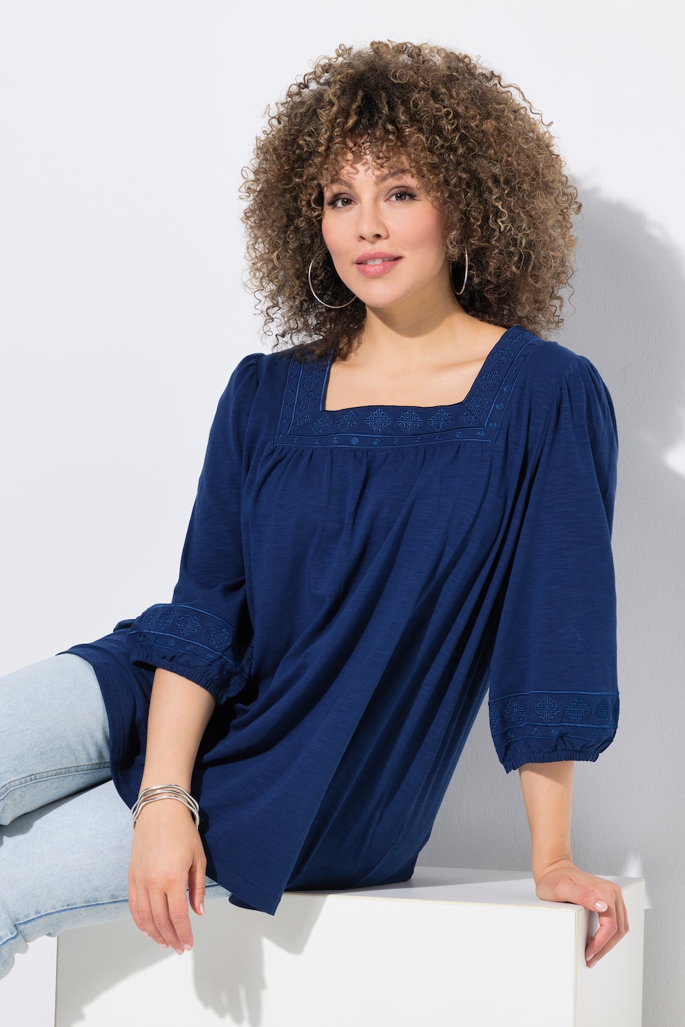 T-shirt, borduursel, carréhals, 3/4-mouwen