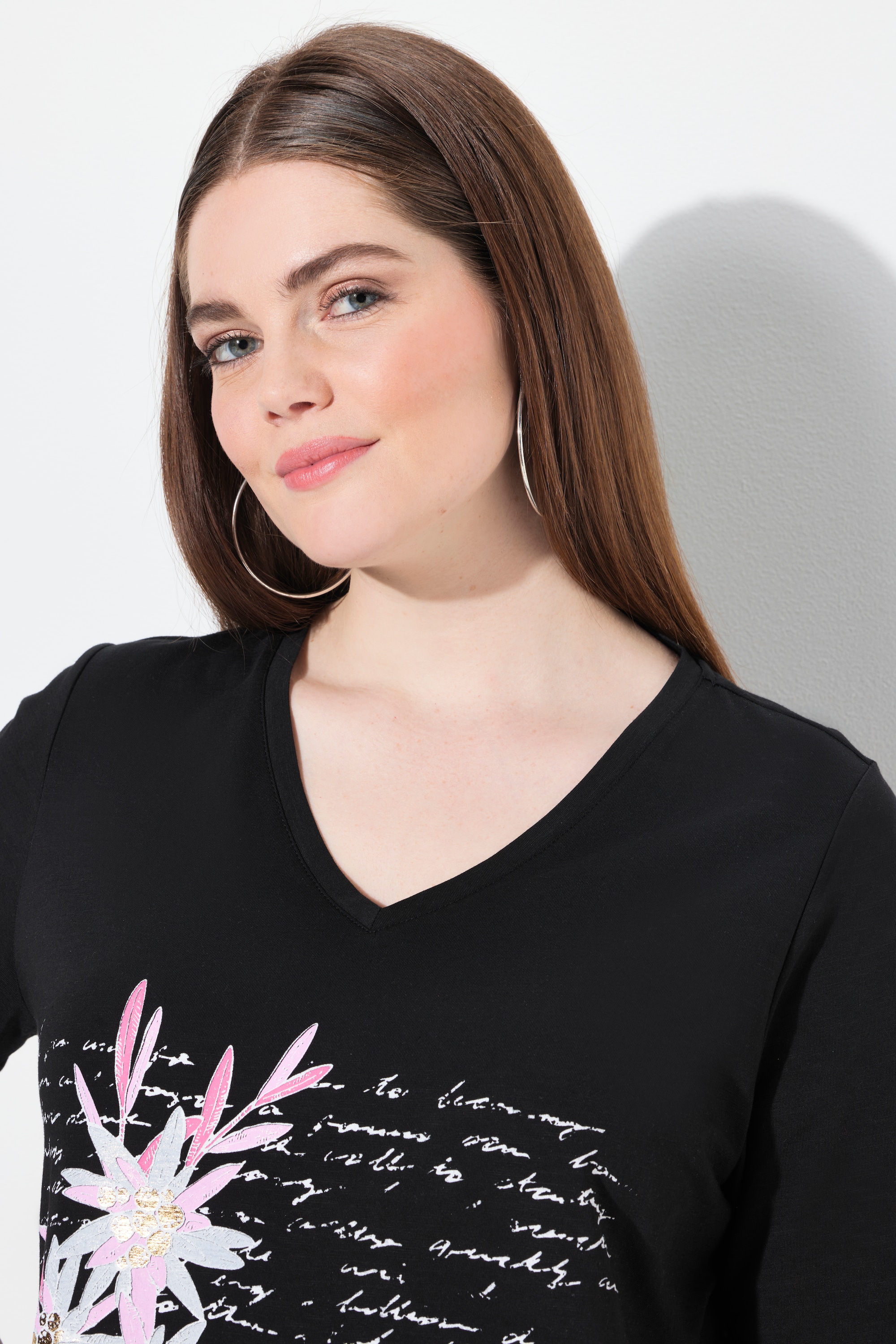 Ulla Popken Damen große Größen T Shirt Trachtenmotiv Classic V Ausschnitt