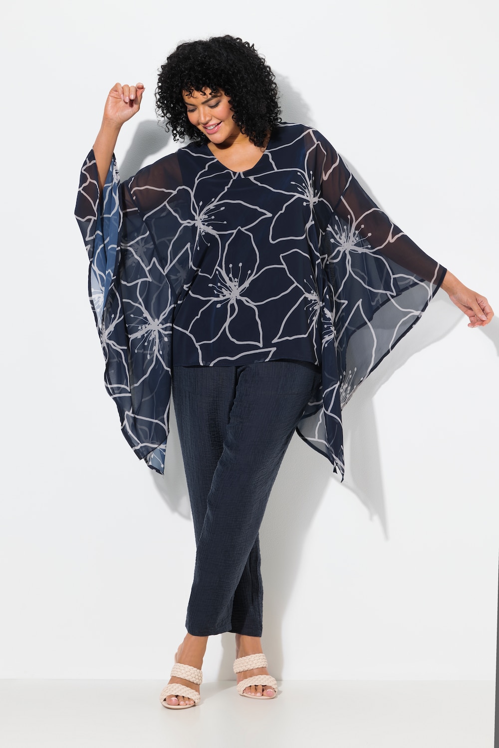 Chiffon-Bluse, Blüten, Oversized, V-Ausschnitt, 3/4-Arm