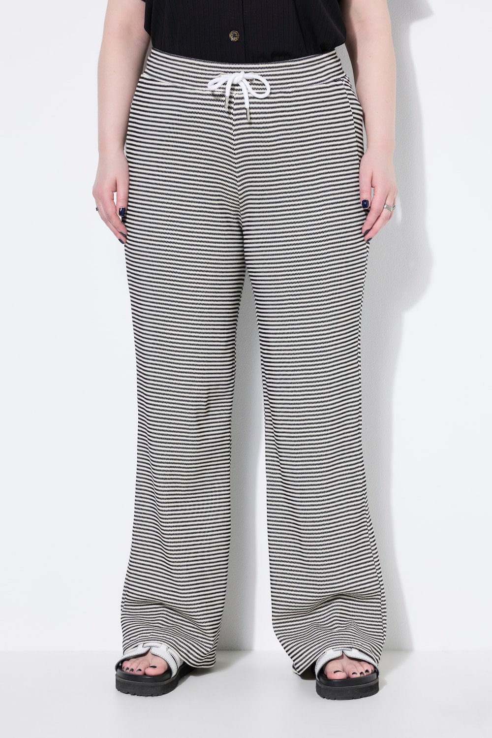 Hose, Straight Legs, Strukturjersey mit Ringeln