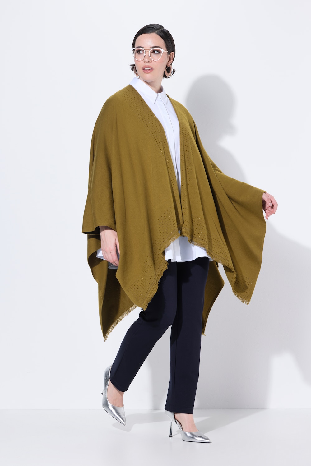 Gebreide poncho, oversized, siersteentjes, open model