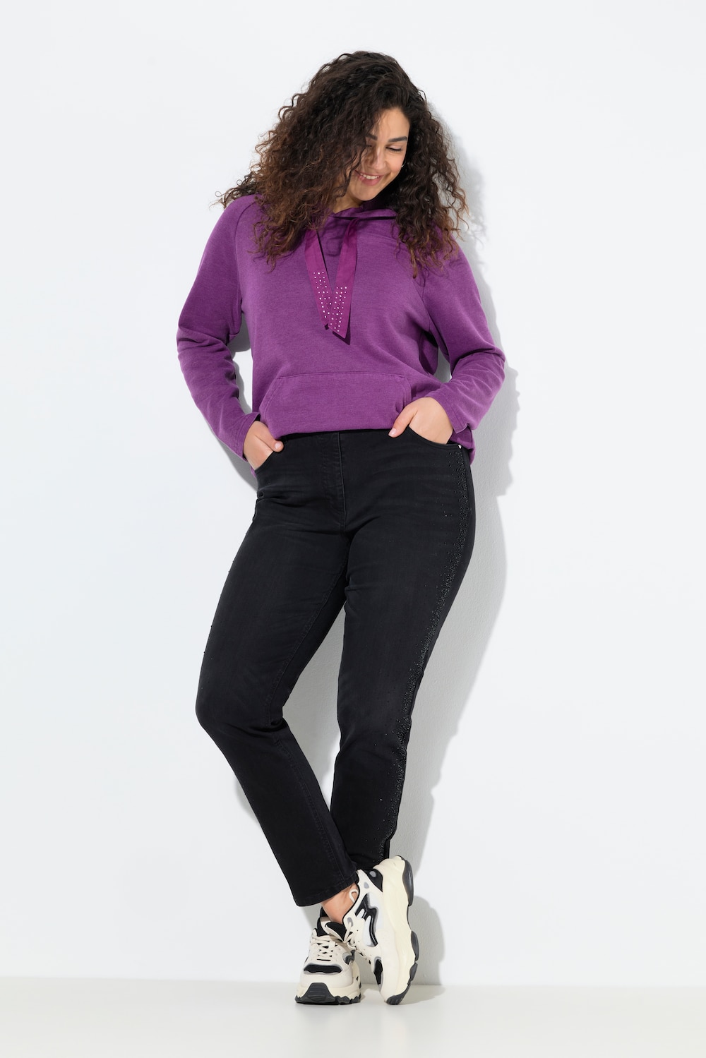 Jeans Mia, siersteentjes, comfortabele tailleband, stretchdenim