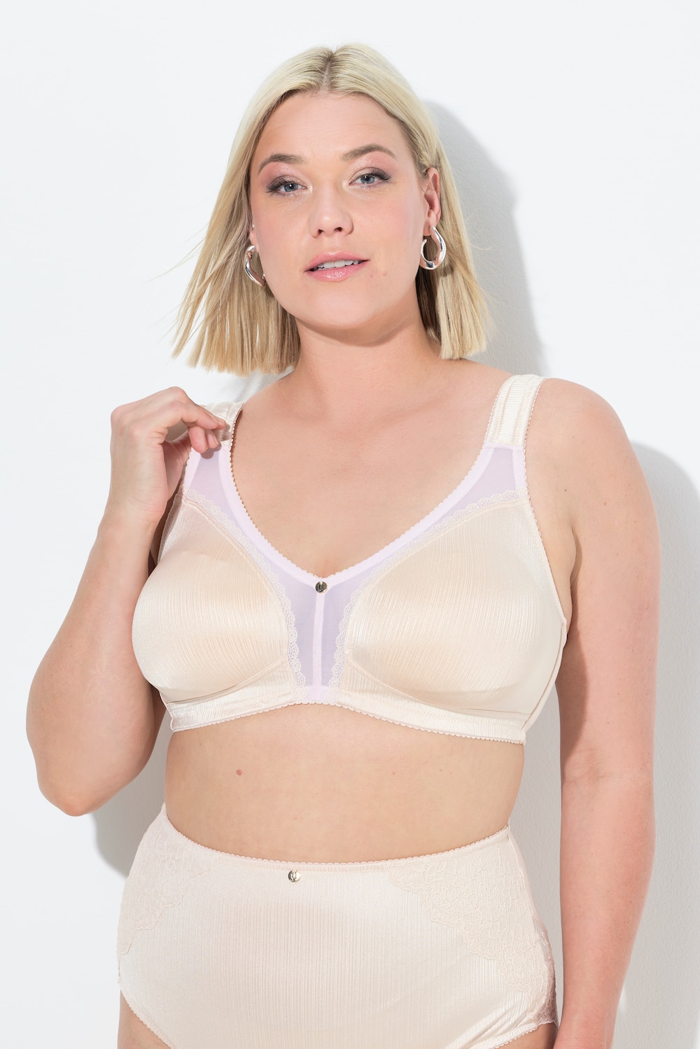 Minimizer-BH, sateng, blonder, uten bøyler, kopp C-F