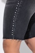 Bermudas vaqueras, pierna recta, remaches decorativos