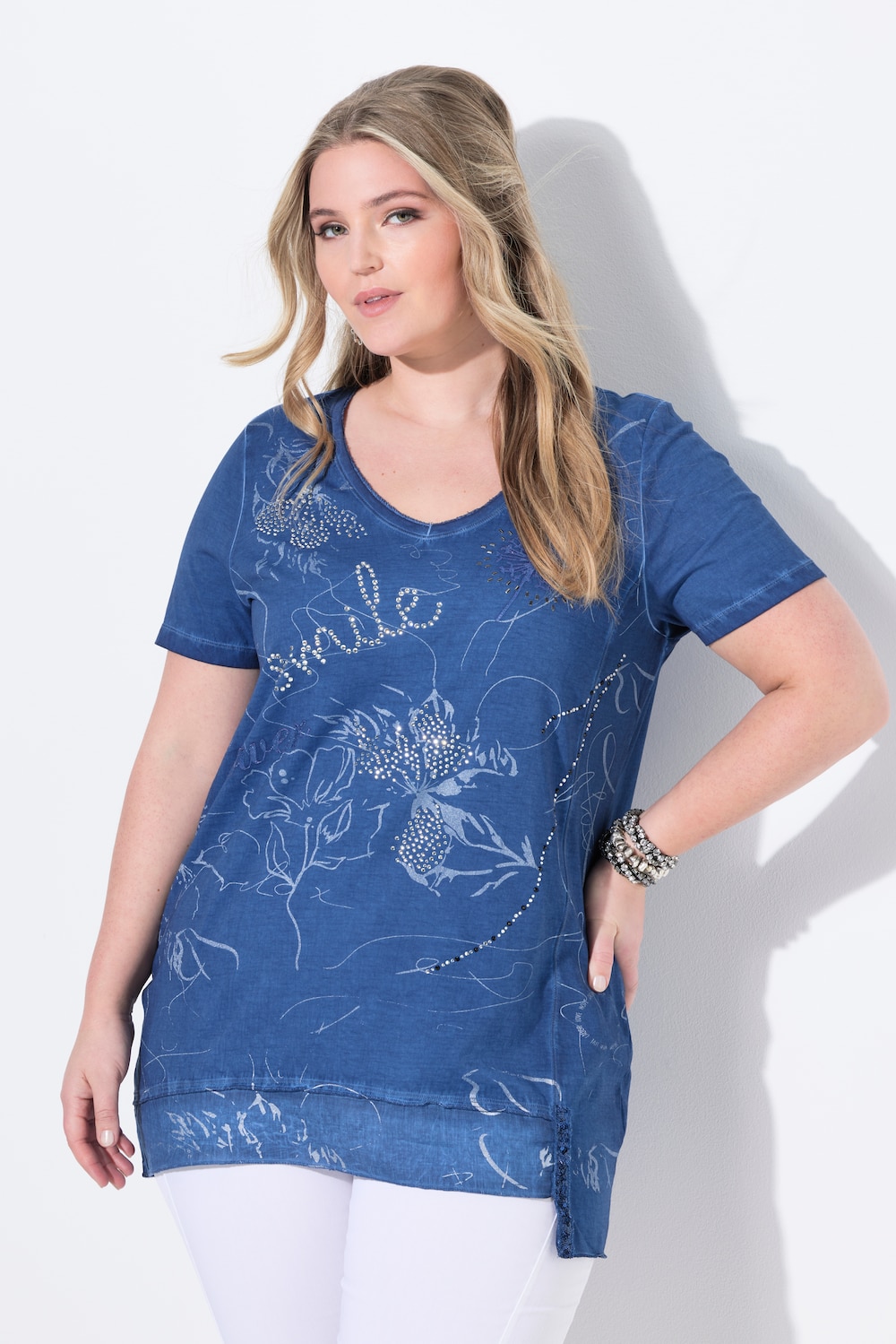 T-shirt, metallicprint, langere achterkant
