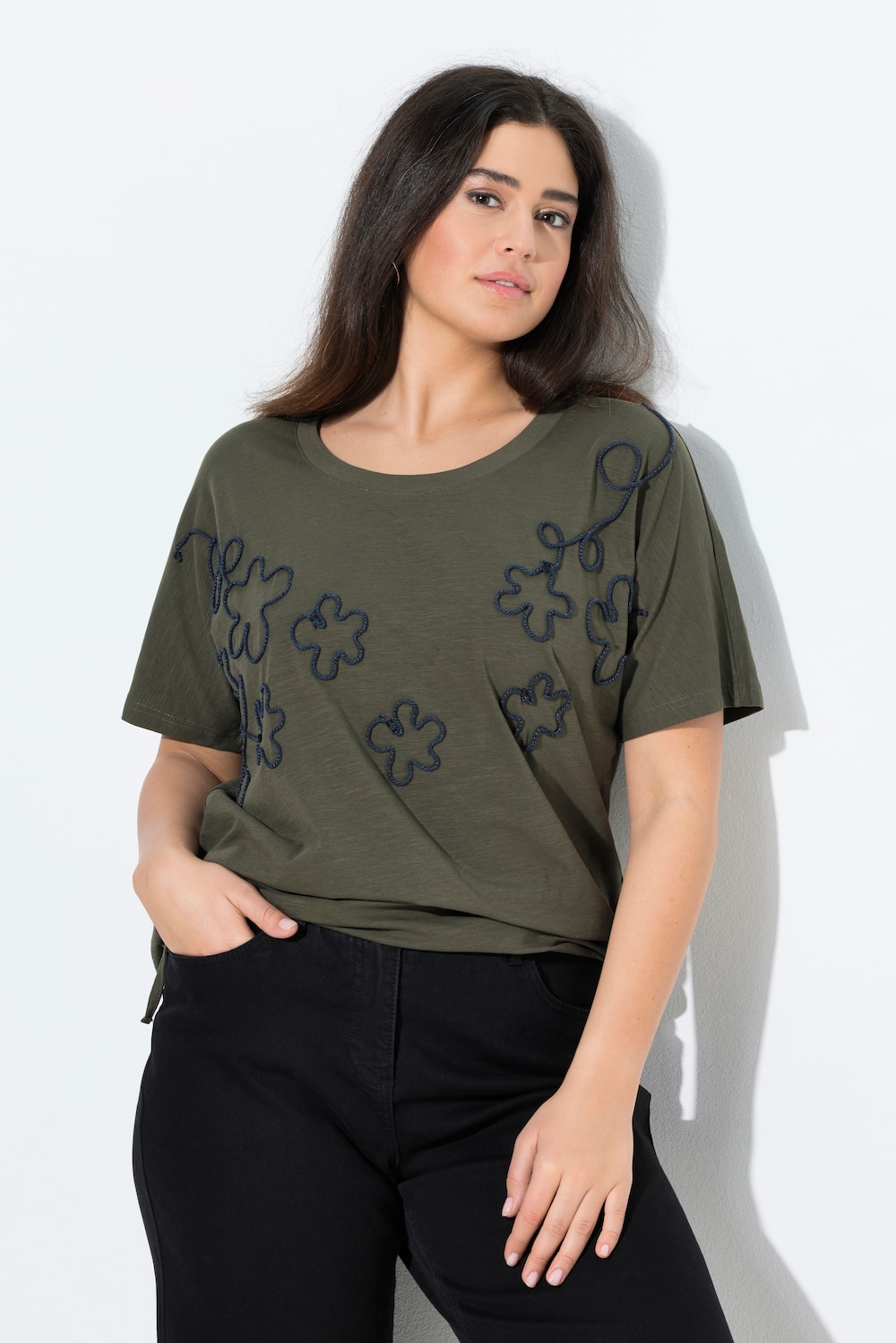 T-skjorte, blomster, oversized, rund hals, langermet, kantbånd