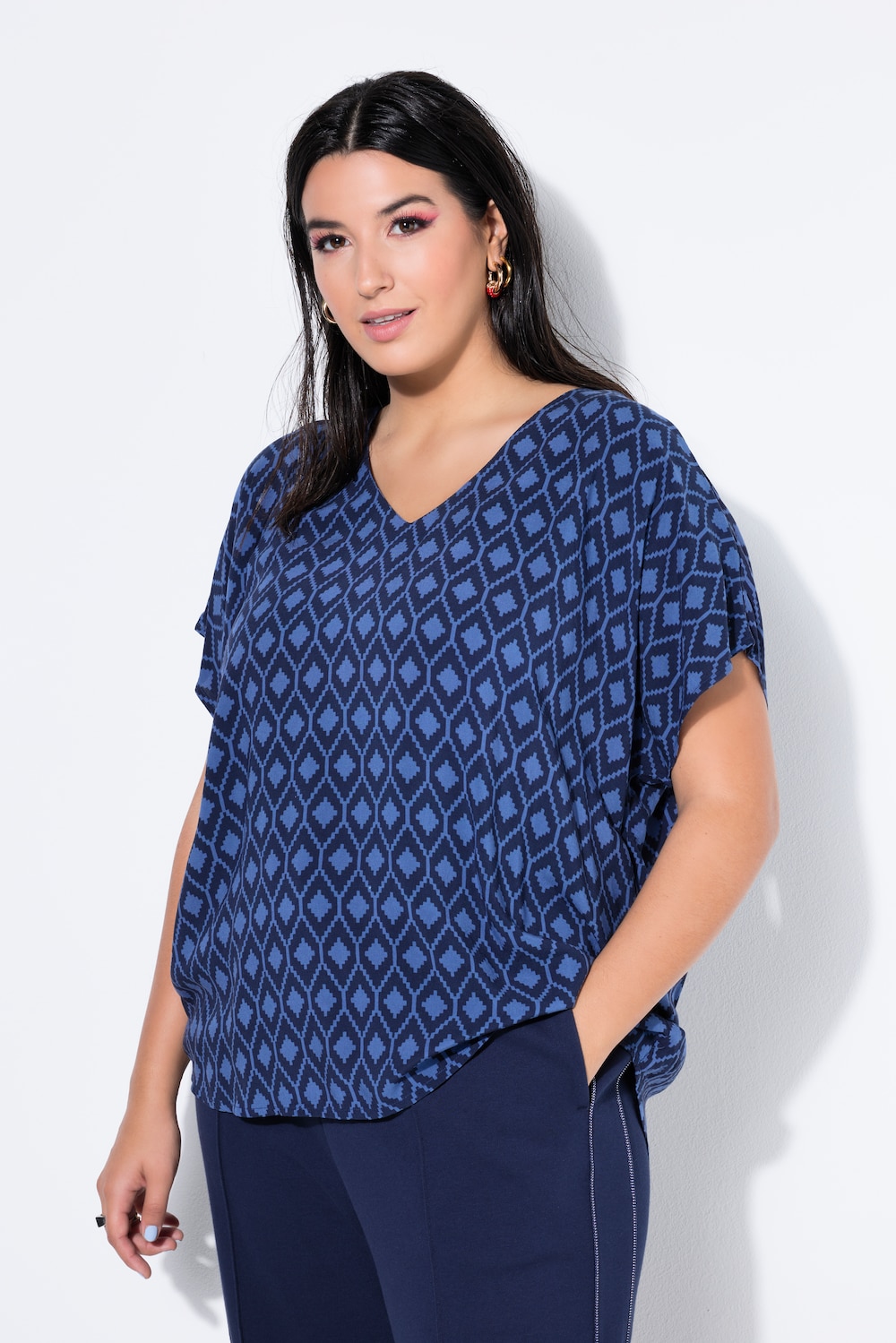 Große Größen Blusenshirt, Damen, blau, Größe: 50/52, Viskose, Studio Untold
