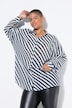 Camisa, ligeramente transparente, rayas, mangas de murciélago