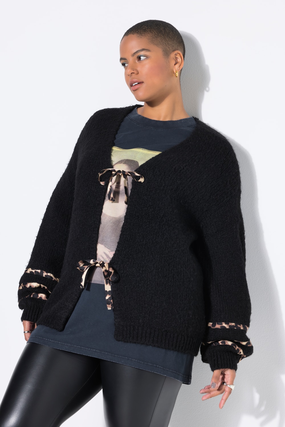Vest, oversized model, leo-strikjes