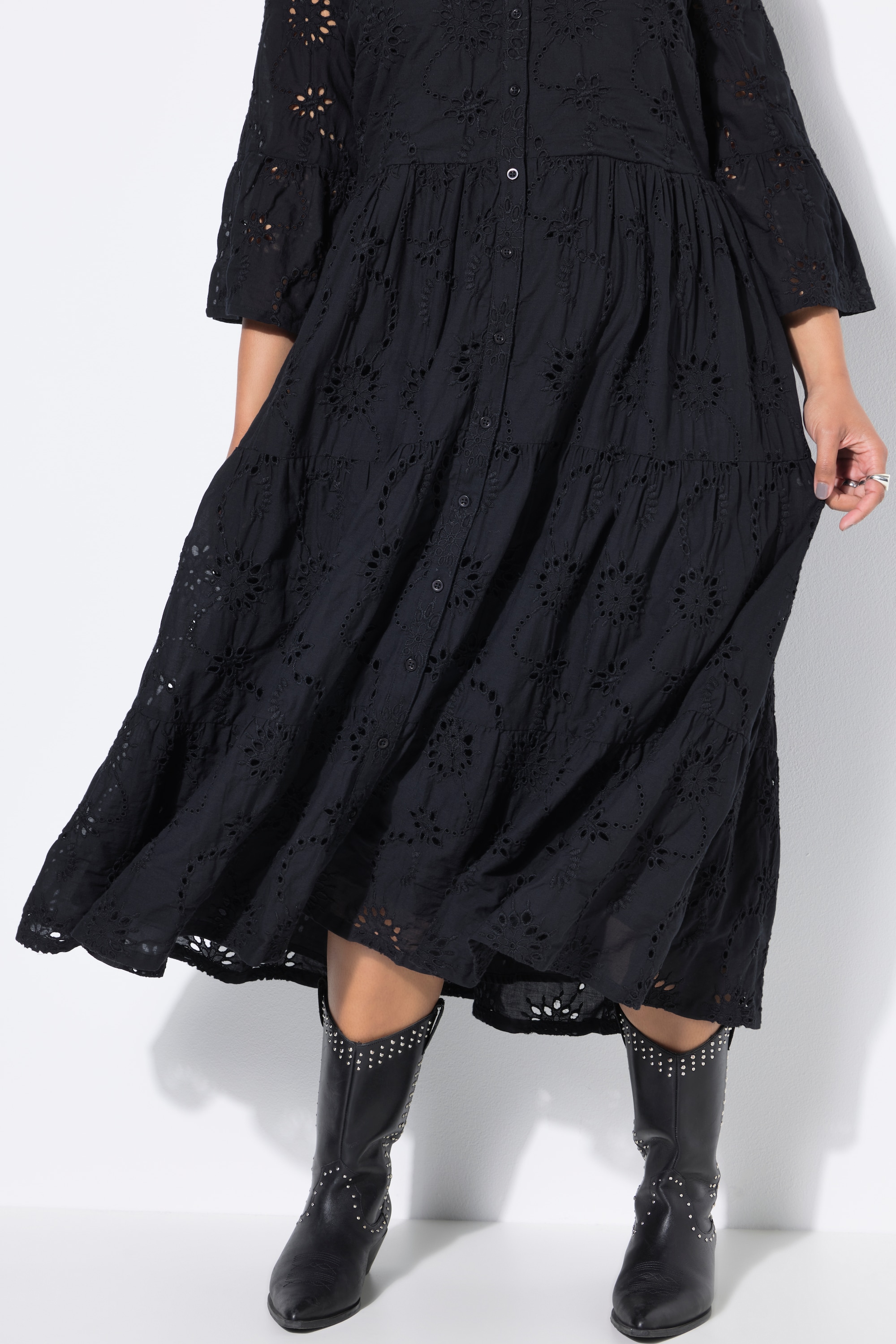 Studio Untold Damen große Größen Maxikleid Lochstickerei Volants