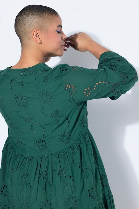 Maxikleid, Lochstickerei, Volants, 3/4-Ärmel