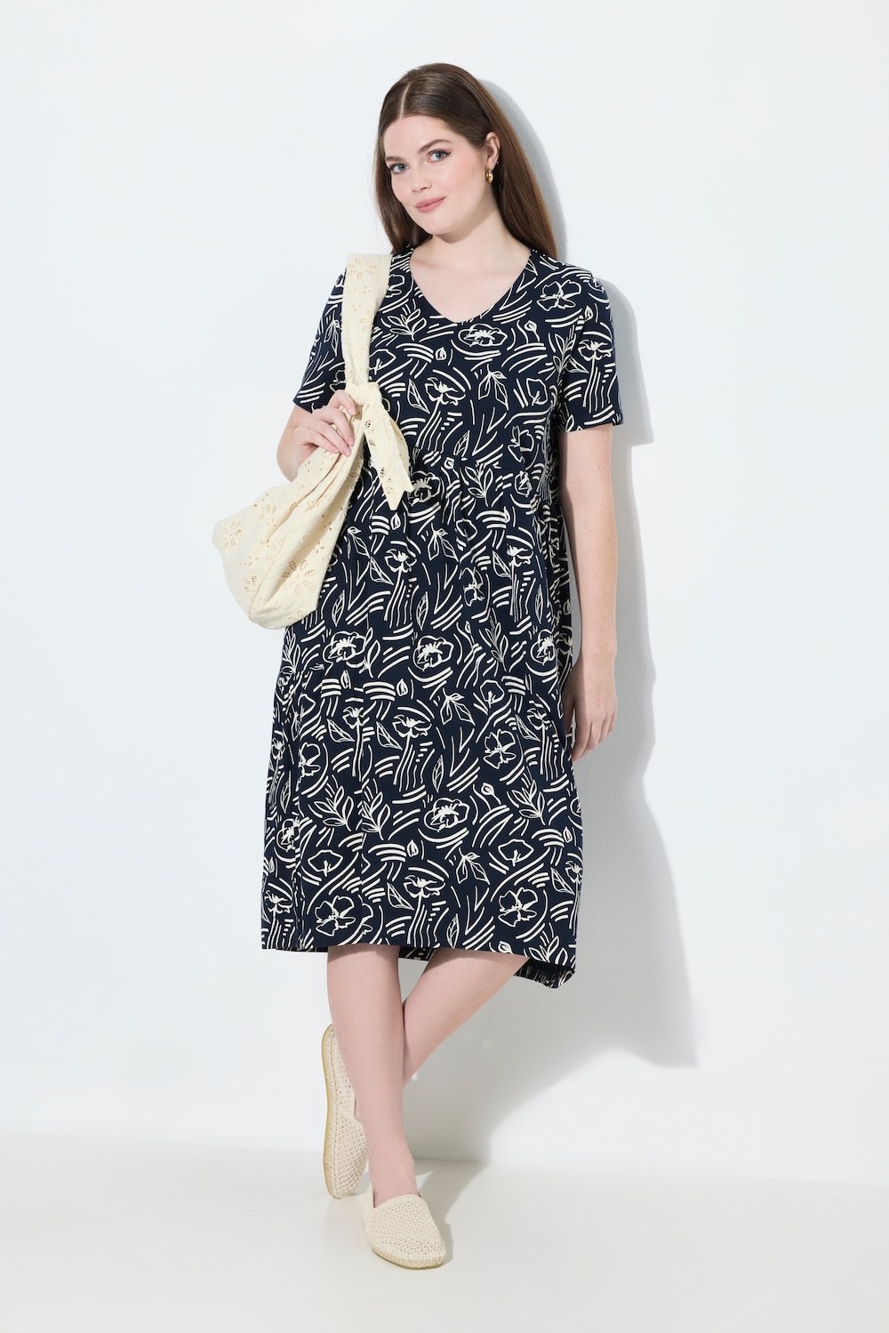 Midikleid, Blüten, V-Ausschnitt, Halbarm, Biobaumwolle