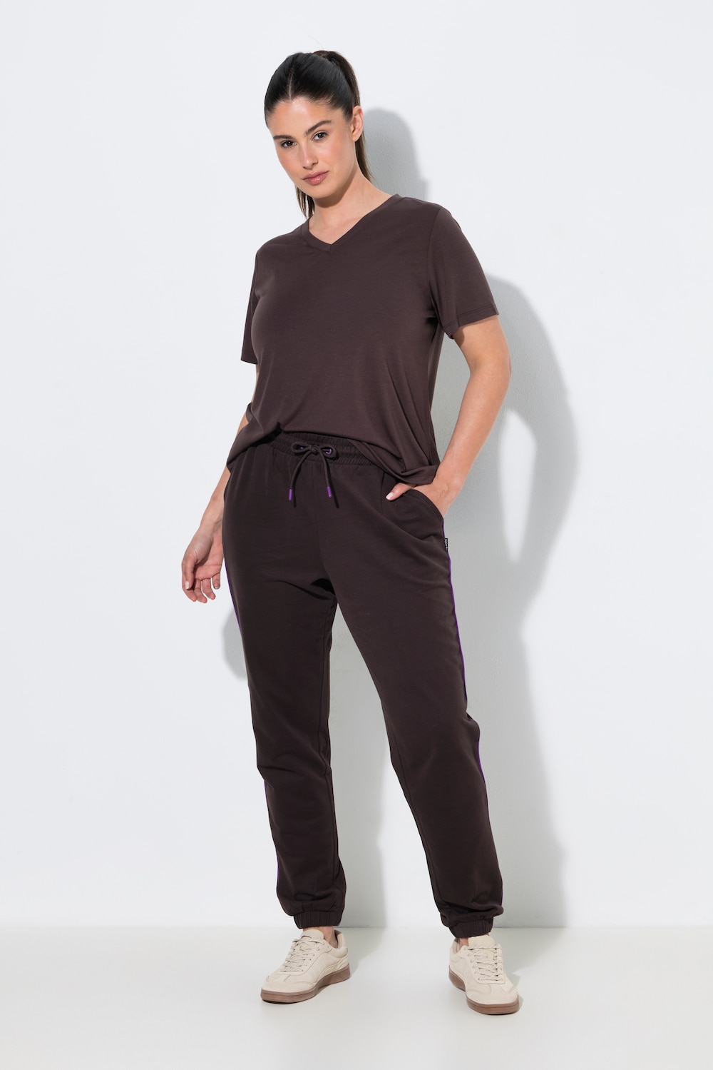 Jogginghose, Seitenpaspel, Elastikbund, elastischer Saum