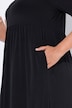 Robe maxi en jersey, avec poches, décolleté rond et manches 3/4, coupe évasée