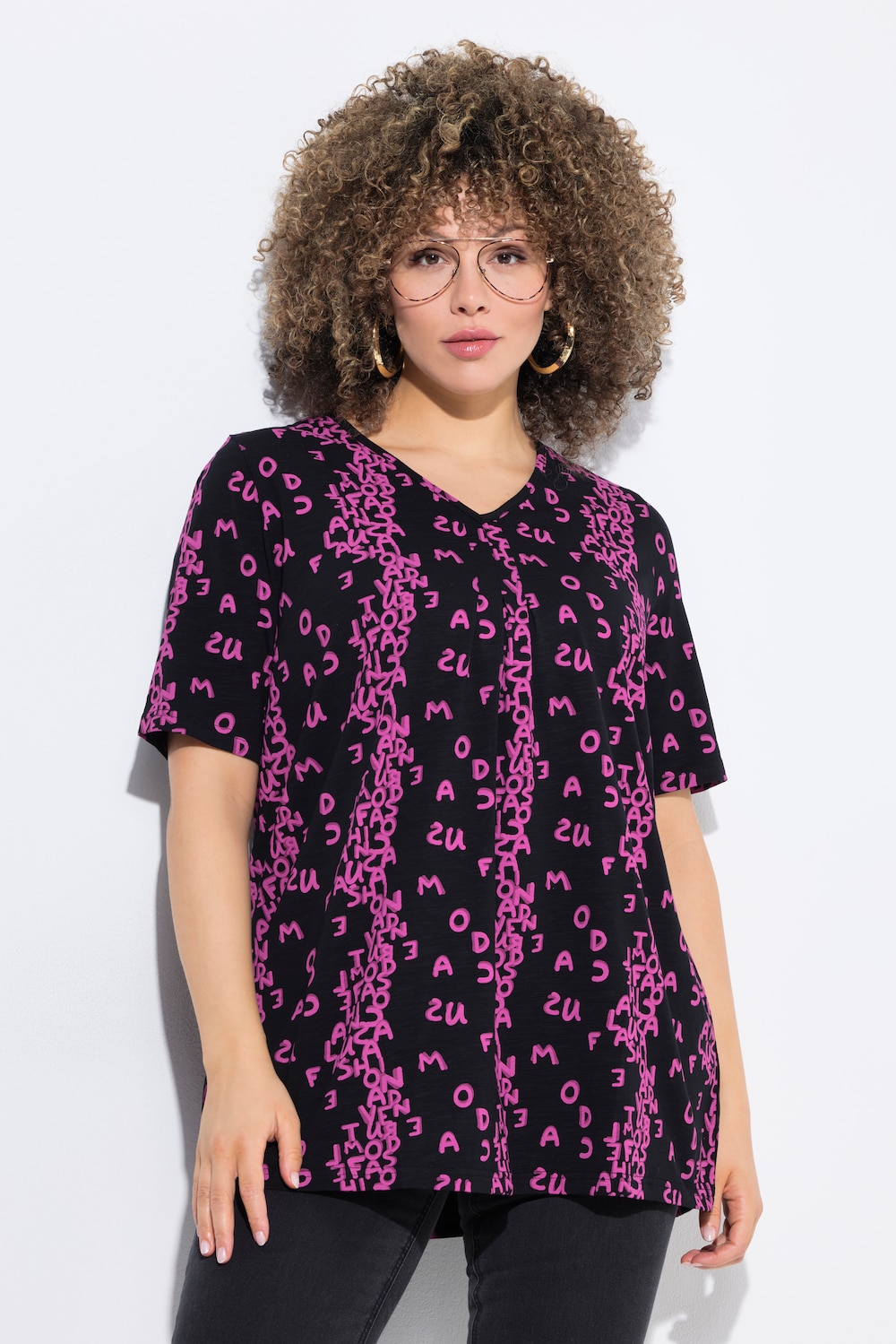 T-shirt, letters, A-lijn, V-hals, korte mouwen