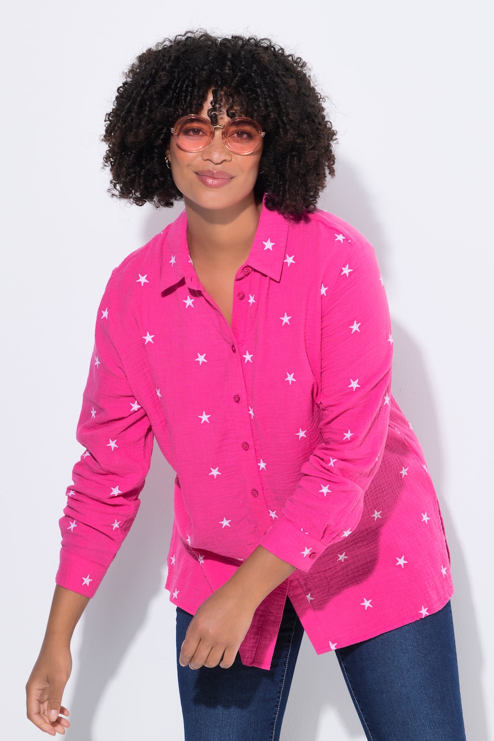 Musselin-Bluse, oversized, Sternen-Stickerei