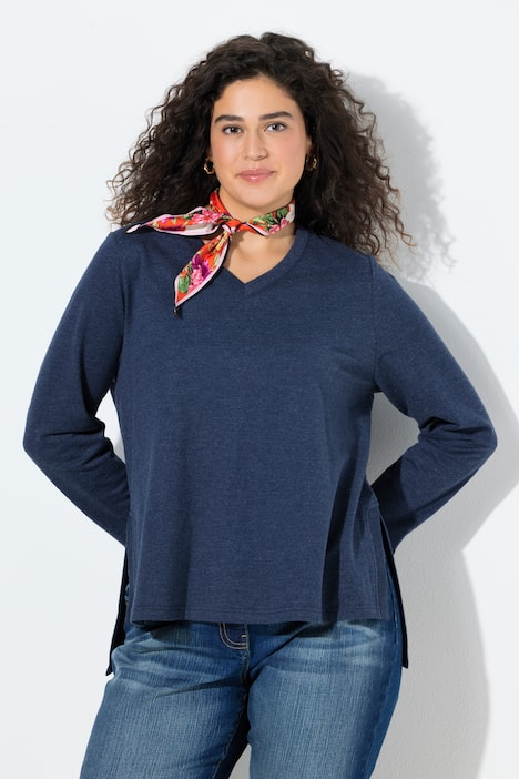 Sweatshirt, lange Seitenschlitze, V-Ausschnitt, Langarm