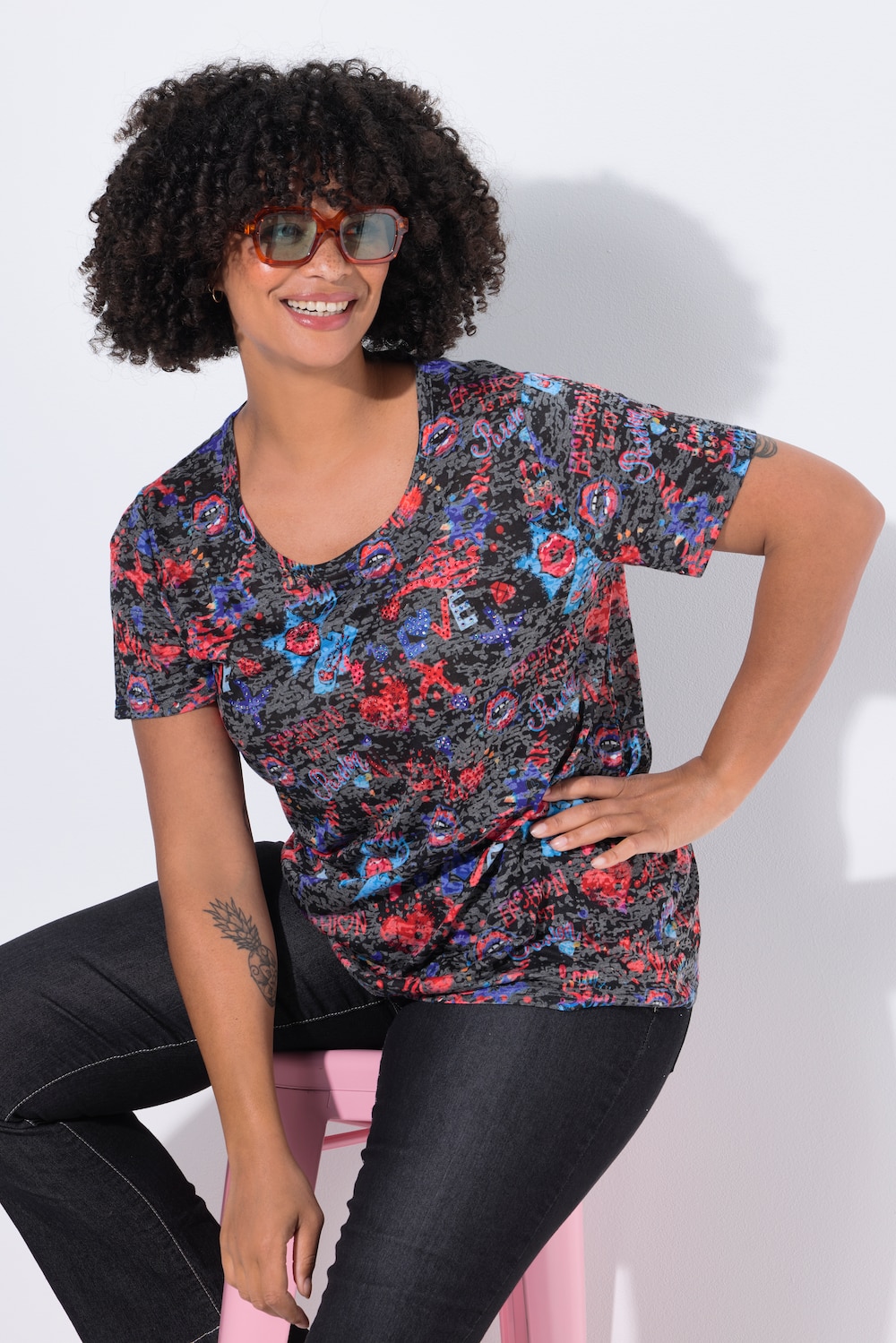 T-shirt, comfort fit, LOVE-patroon