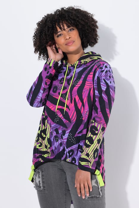 Maglia con stampa effetto patchwork, rivetti e cappuccio