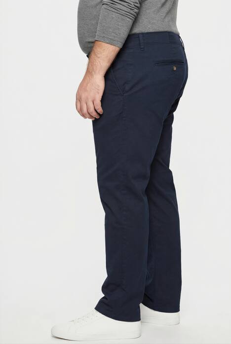 Men+ Chino, Straight Fit, bis 72
