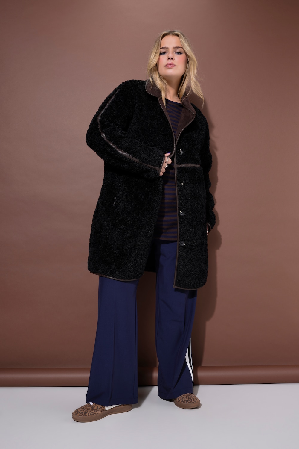 FakeFur-Mantel, A-Line, Webpelz, Ziernähte