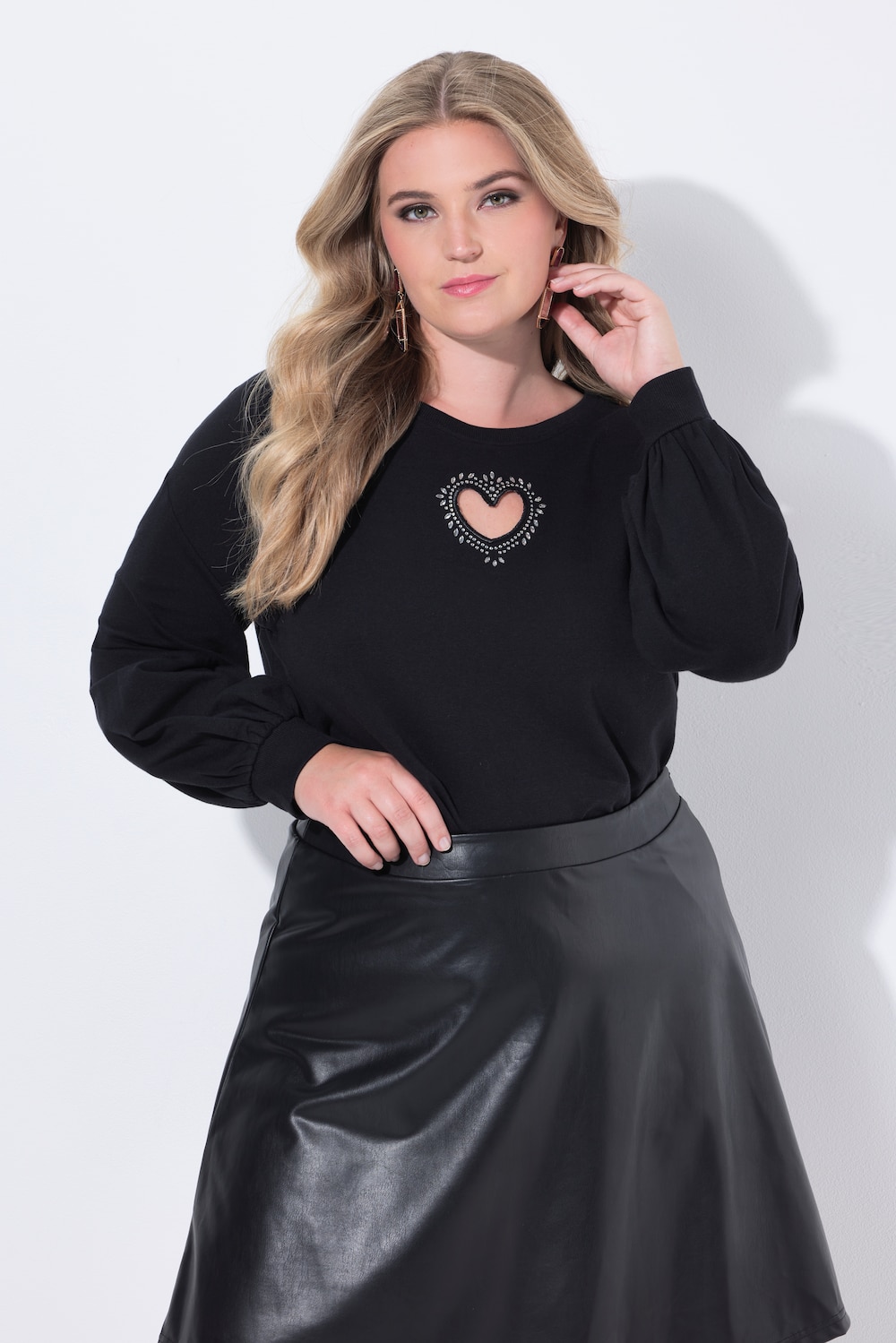 Sweatshirt, Herz-CutOut, Ballon-Langarm