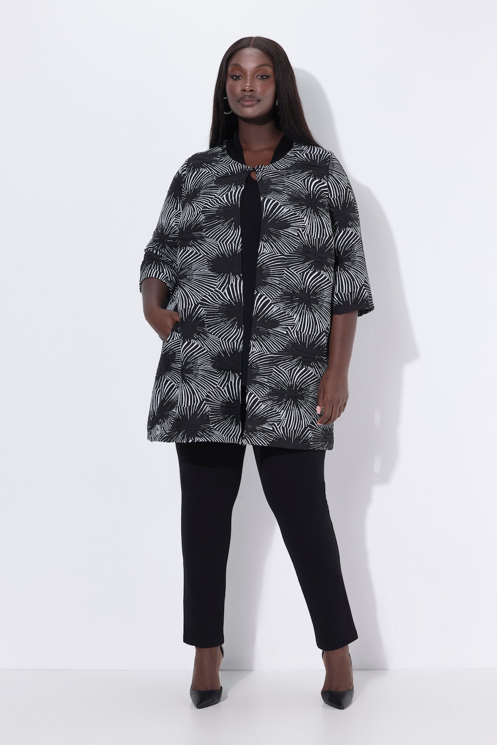 Große Größen Jacquard-Jacke, Damen, schwarz, Größe: 46/48, Polyester, Ulla Popken