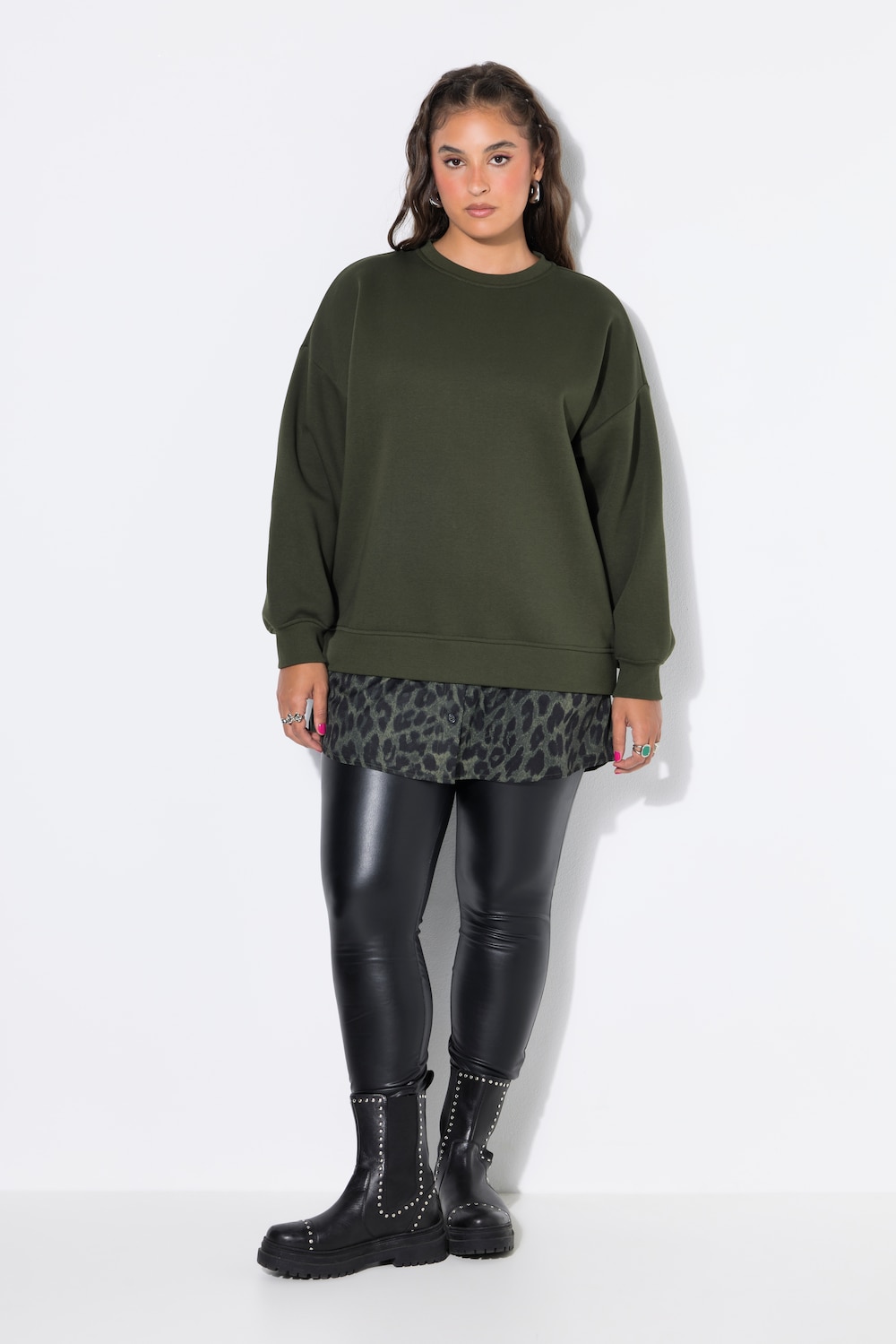 Sweatshirt, oversized, gerundeter Blusensaum