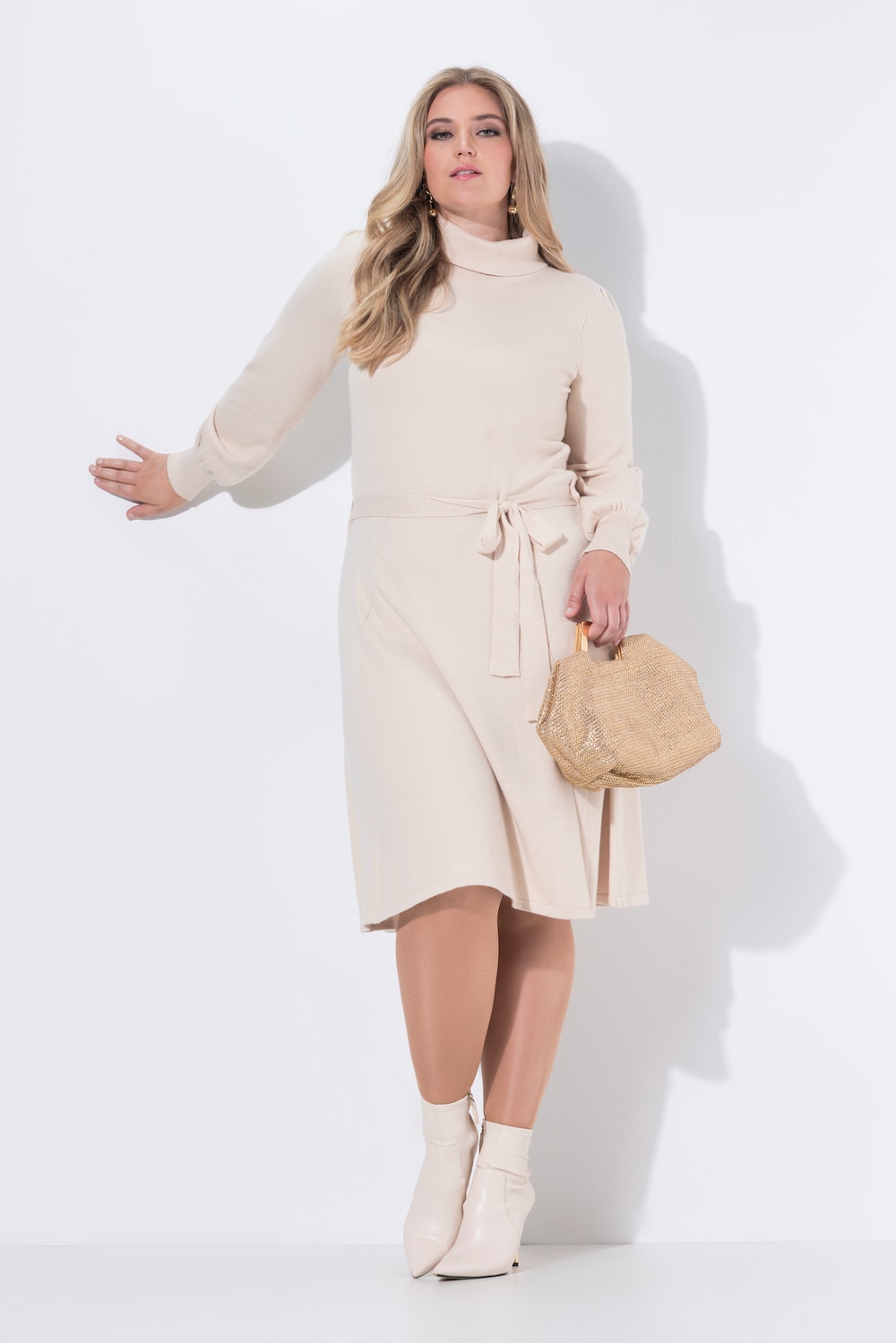 Gebreide jurk, midilengte, col, ceintuur in de taille